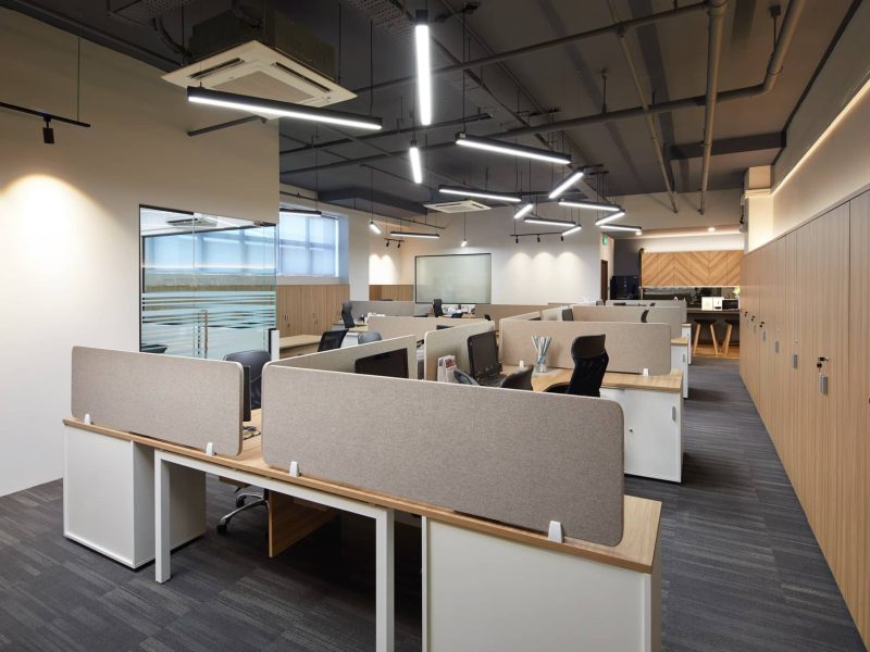 xyrix-office-interior-design-and-renovation-project-workstations